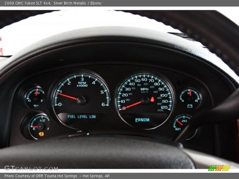Silver Birch Metallic / Ebony 2009 GMC Yukon SLT 4x4