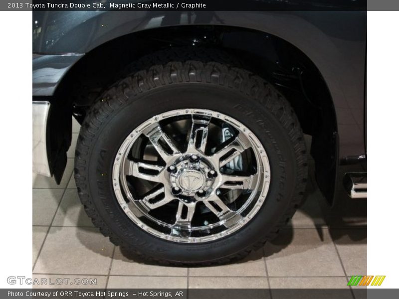 Magnetic Gray Metallic / Graphite 2013 Toyota Tundra Double Cab