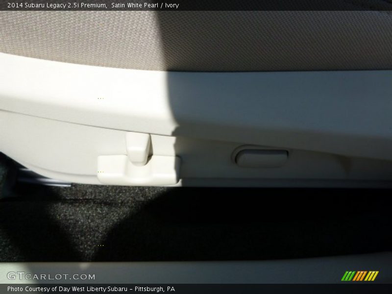 Satin White Pearl / Ivory 2014 Subaru Legacy 2.5i Premium