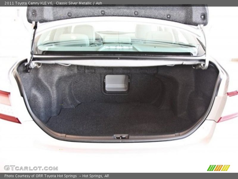  2011 Camry XLE V6 Trunk