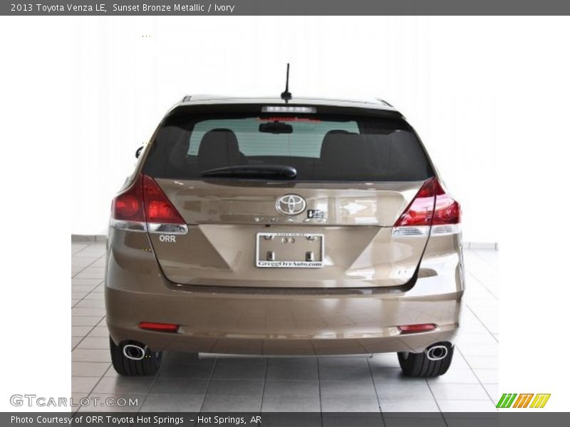 Sunset Bronze Metallic / Ivory 2013 Toyota Venza LE