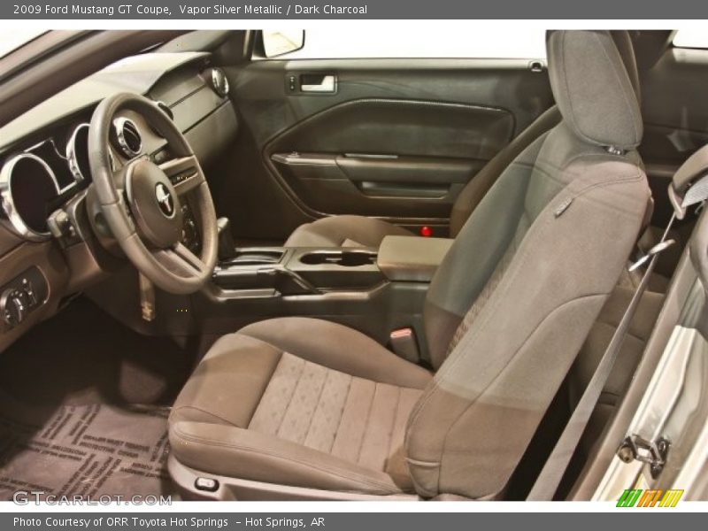 Vapor Silver Metallic / Dark Charcoal 2009 Ford Mustang GT Coupe