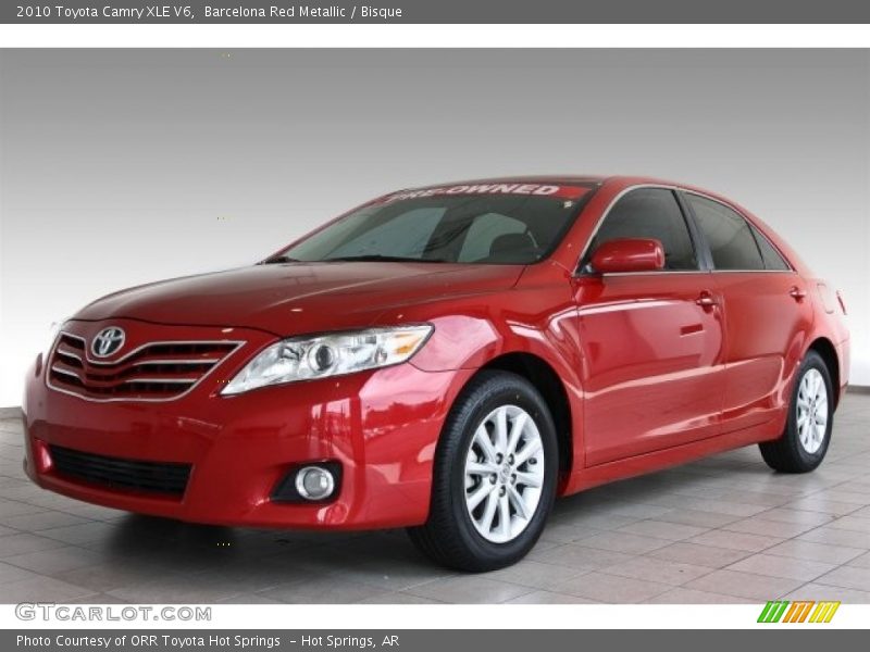 Front 3/4 View of 2010 Camry XLE V6