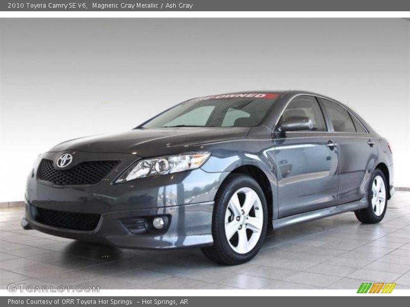 Front 3/4 View of 2010 Camry SE V6