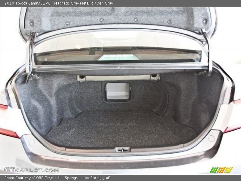  2010 Camry SE V6 Trunk