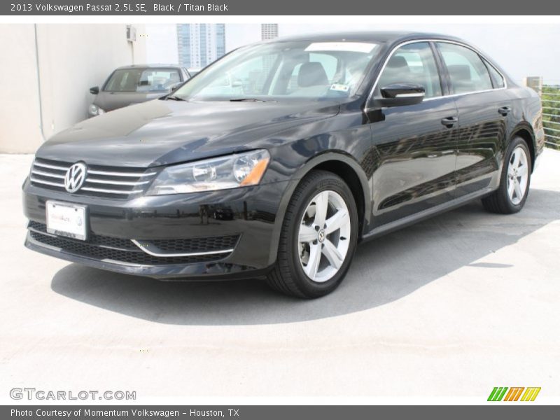Black / Titan Black 2013 Volkswagen Passat 2.5L SE