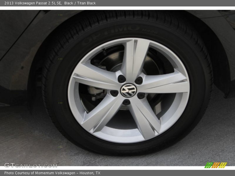Black / Titan Black 2013 Volkswagen Passat 2.5L SE