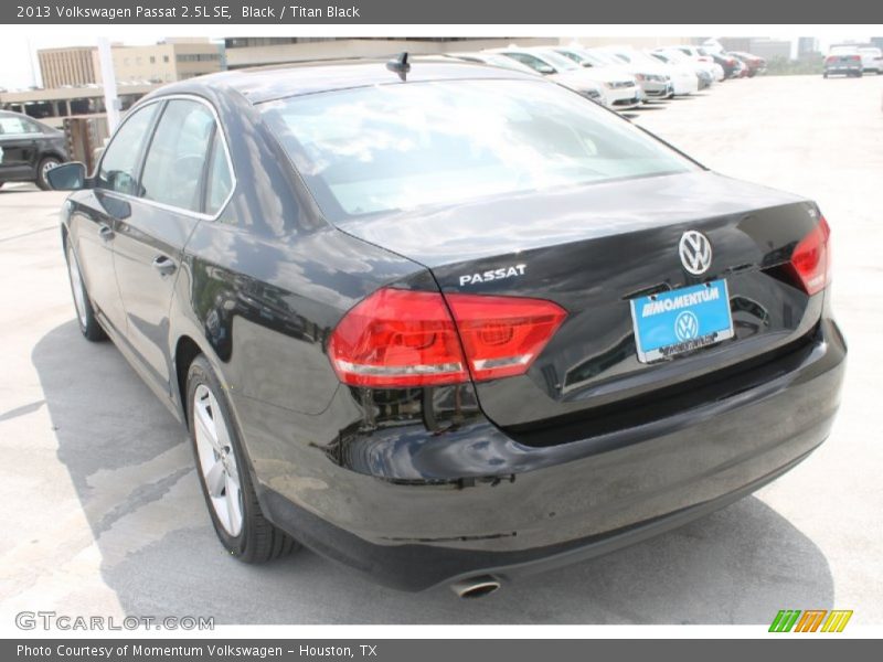 Black / Titan Black 2013 Volkswagen Passat 2.5L SE