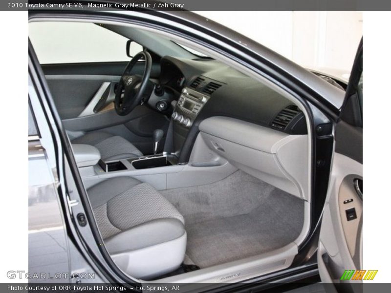 Magnetic Gray Metallic / Ash Gray 2010 Toyota Camry SE V6