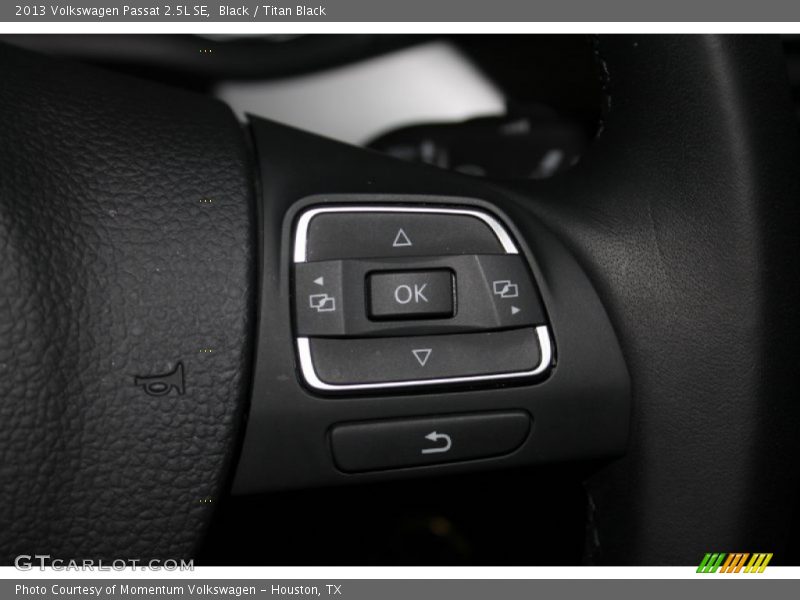Black / Titan Black 2013 Volkswagen Passat 2.5L SE