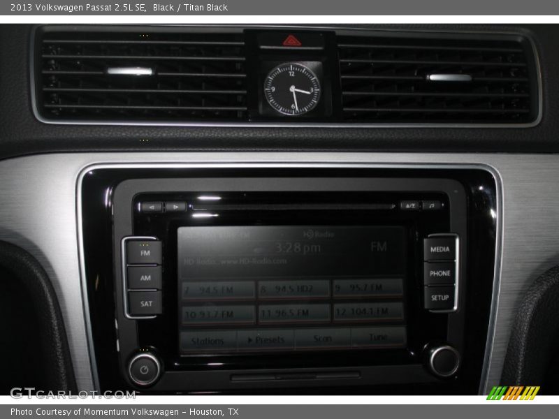 Black / Titan Black 2013 Volkswagen Passat 2.5L SE