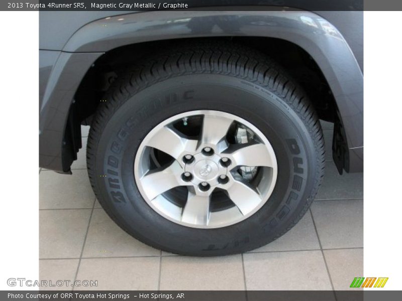 Magnetic Gray Metallic / Graphite 2013 Toyota 4Runner SR5