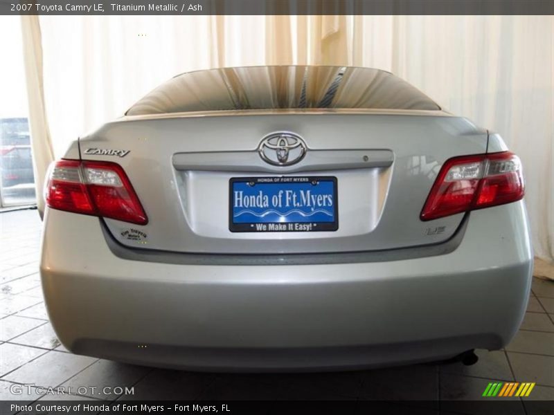 Titanium Metallic / Ash 2007 Toyota Camry LE