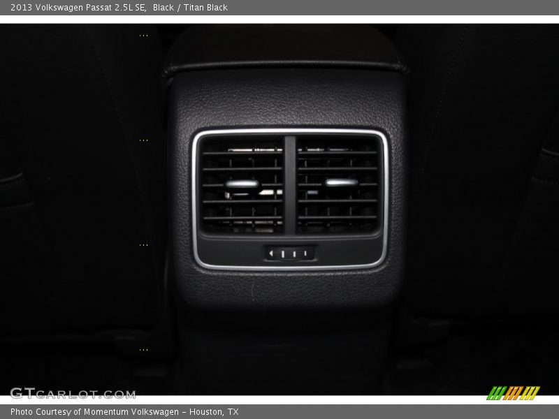 Black / Titan Black 2013 Volkswagen Passat 2.5L SE