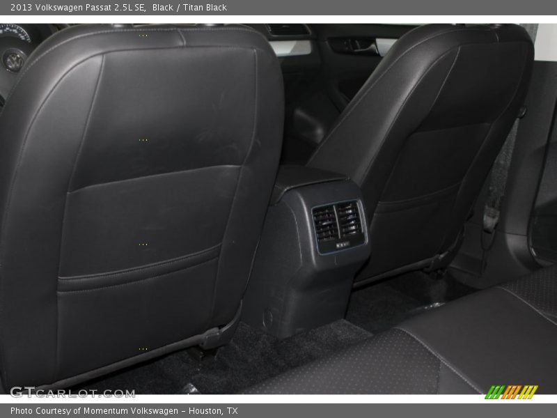 Black / Titan Black 2013 Volkswagen Passat 2.5L SE