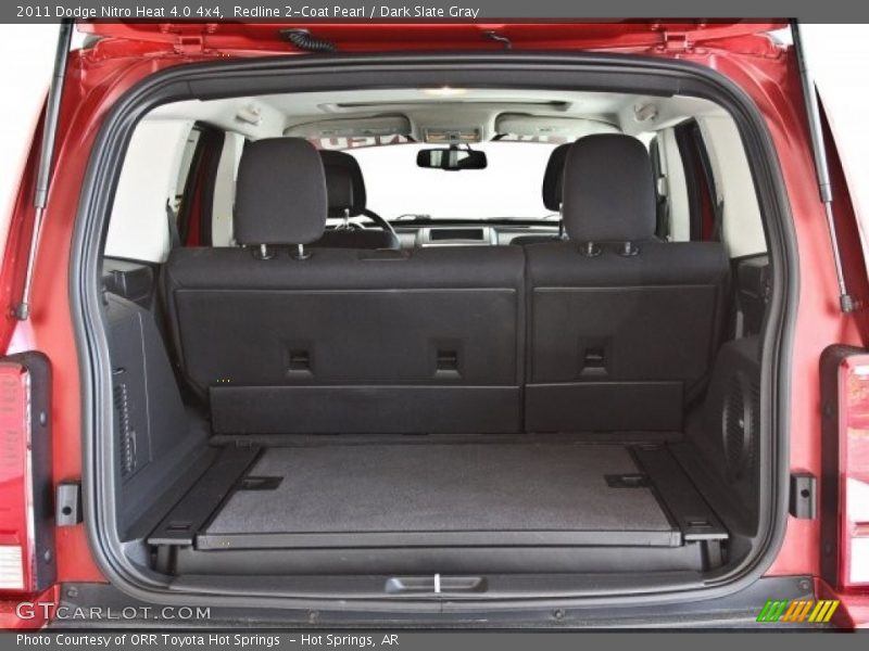  2011 Nitro Heat 4.0 4x4 Trunk