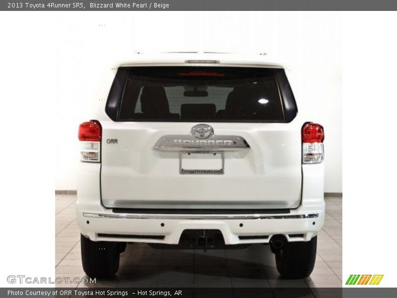 Blizzard White Pearl / Beige 2013 Toyota 4Runner SR5