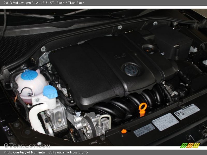 Black / Titan Black 2013 Volkswagen Passat 2.5L SE