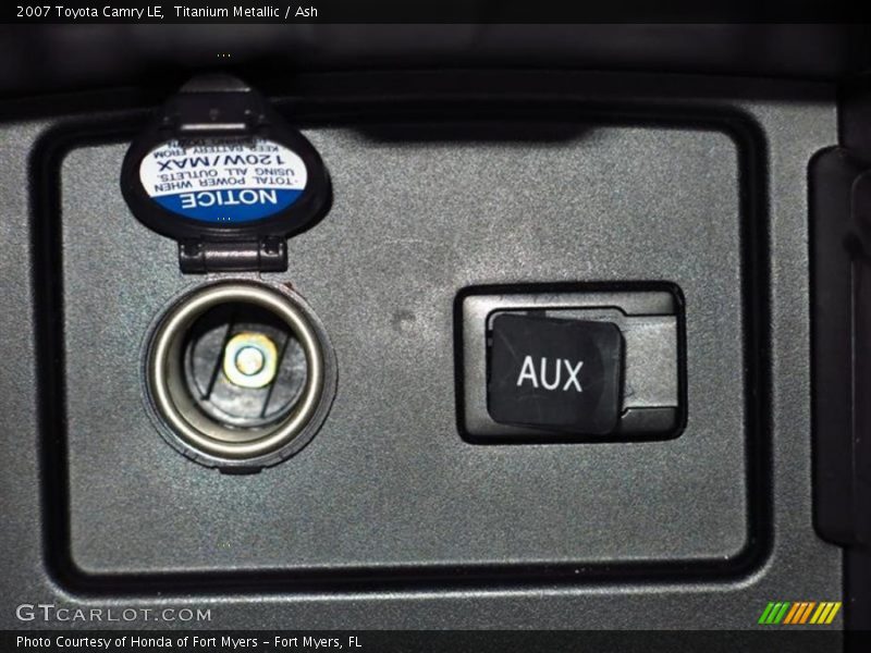Titanium Metallic / Ash 2007 Toyota Camry LE