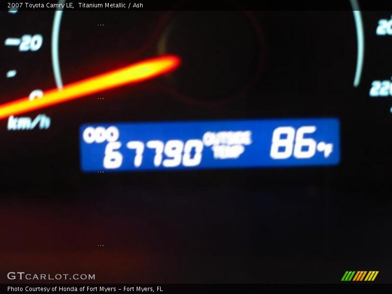 Titanium Metallic / Ash 2007 Toyota Camry LE