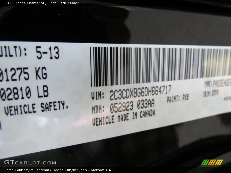 Pitch Black / Black 2013 Dodge Charger SE