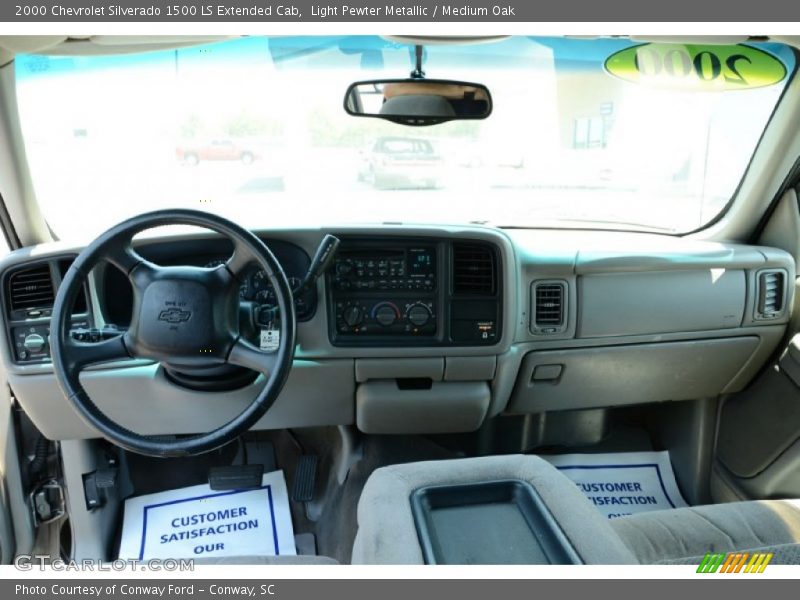 Light Pewter Metallic / Medium Oak 2000 Chevrolet Silverado 1500 LS Extended Cab