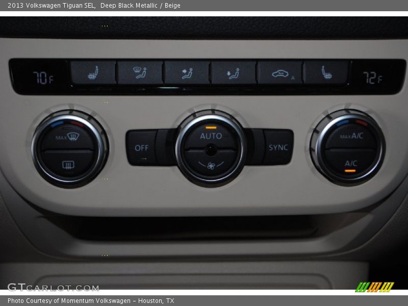 Deep Black Metallic / Beige 2013 Volkswagen Tiguan SEL