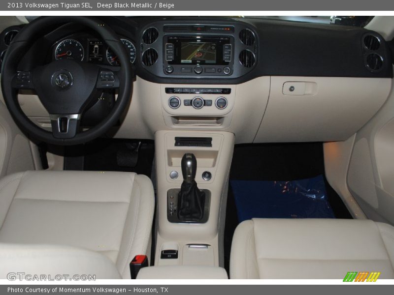 Deep Black Metallic / Beige 2013 Volkswagen Tiguan SEL