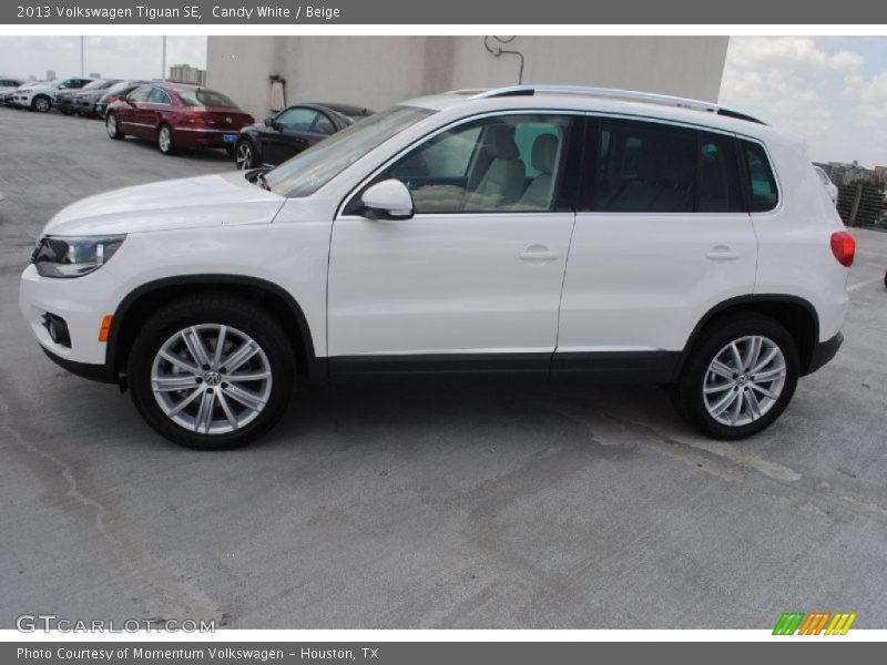 Candy White / Beige 2013 Volkswagen Tiguan SE
