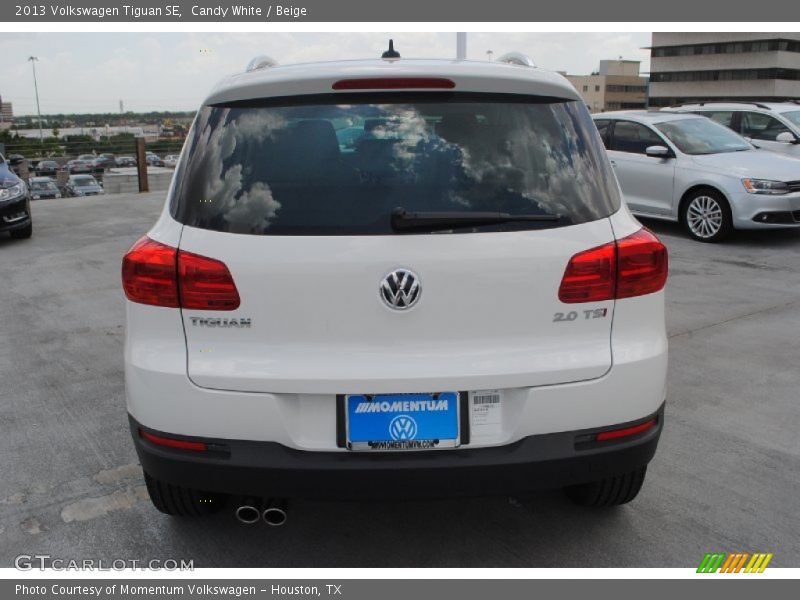 Candy White / Beige 2013 Volkswagen Tiguan SE