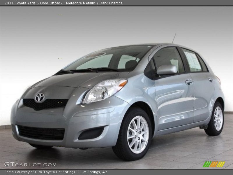 Meteorite Metallic / Dark Charcoal 2011 Toyota Yaris 5 Door Liftback