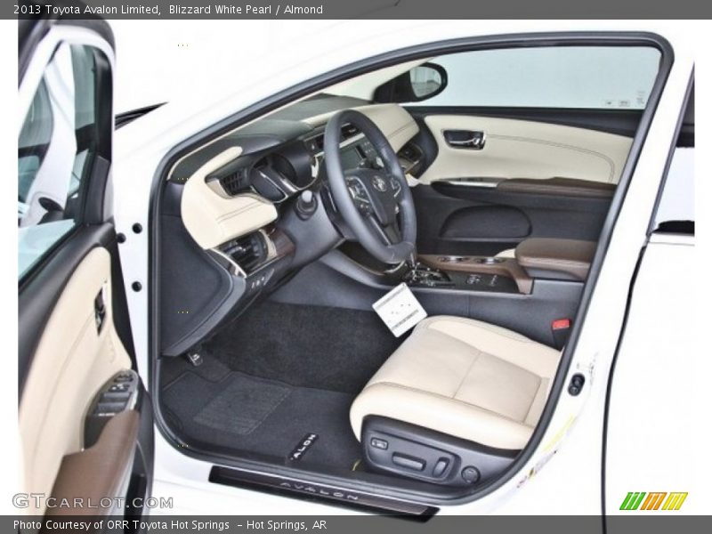 Blizzard White Pearl / Almond 2013 Toyota Avalon Limited