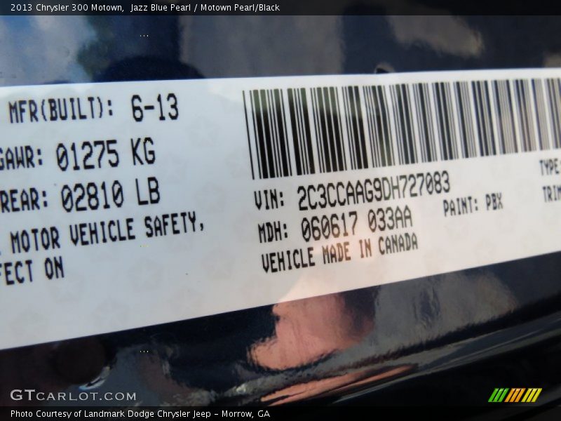 Jazz Blue Pearl / Motown Pearl/Black 2013 Chrysler 300 Motown