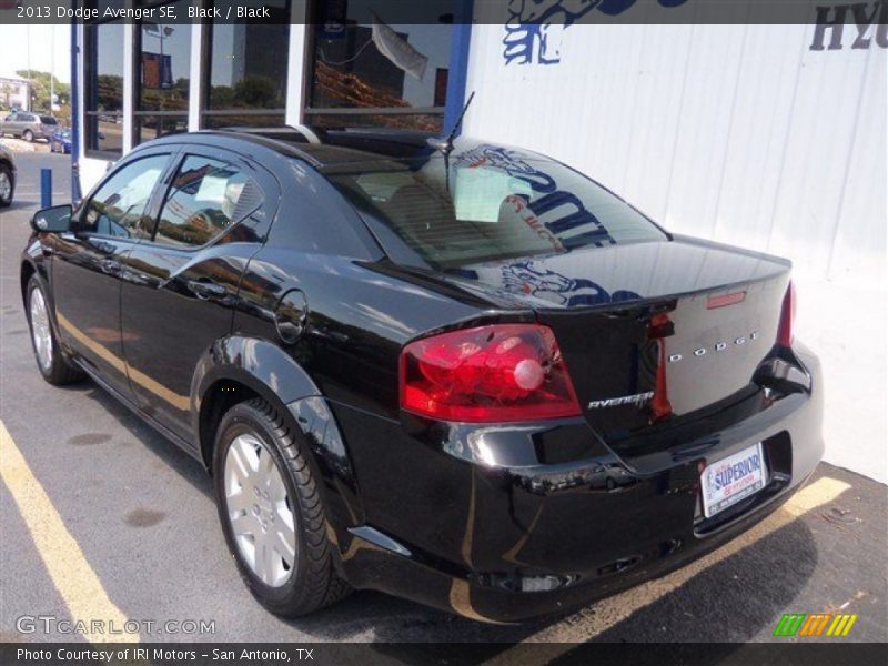 Black / Black 2013 Dodge Avenger SE