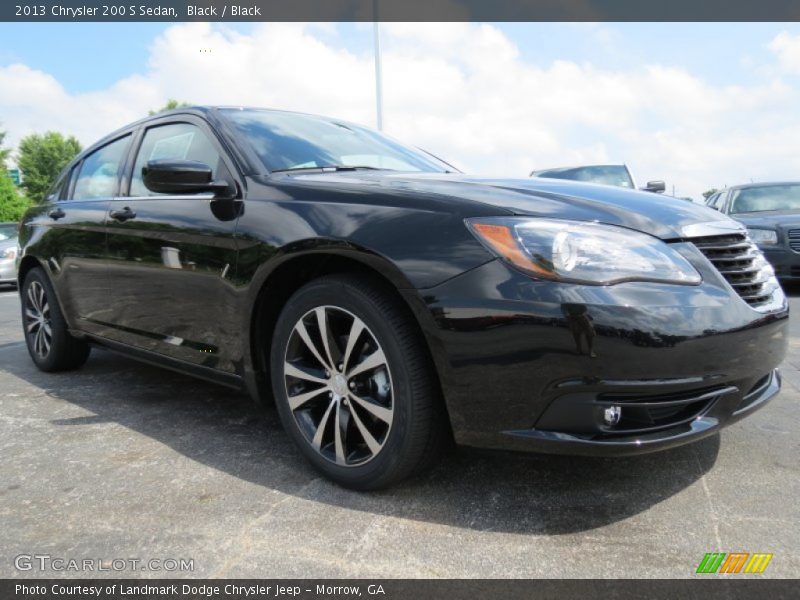 Black / Black 2013 Chrysler 200 S Sedan
