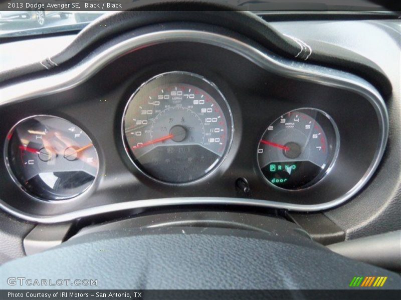 Black / Black 2013 Dodge Avenger SE