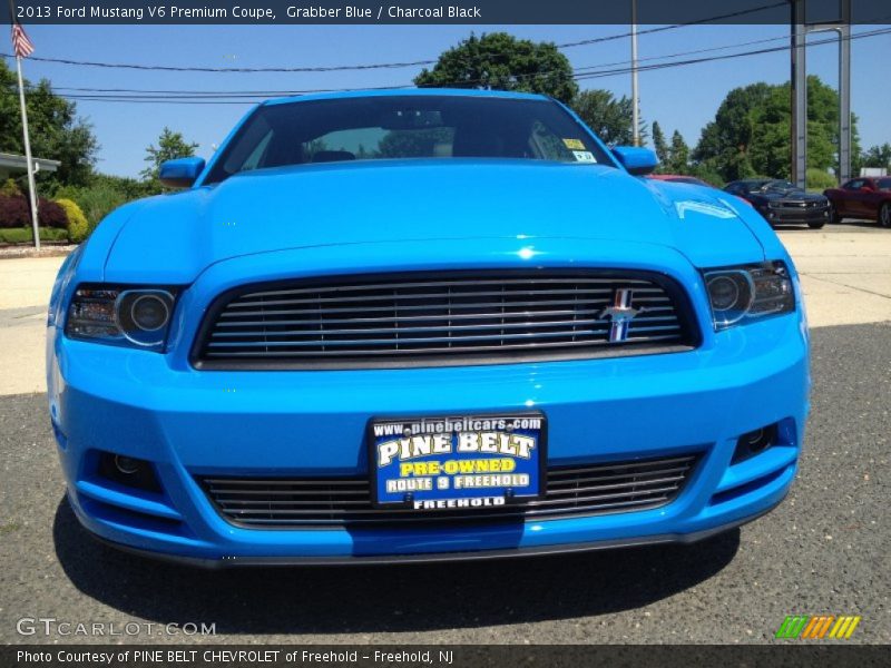 Grabber Blue / Charcoal Black 2013 Ford Mustang V6 Premium Coupe