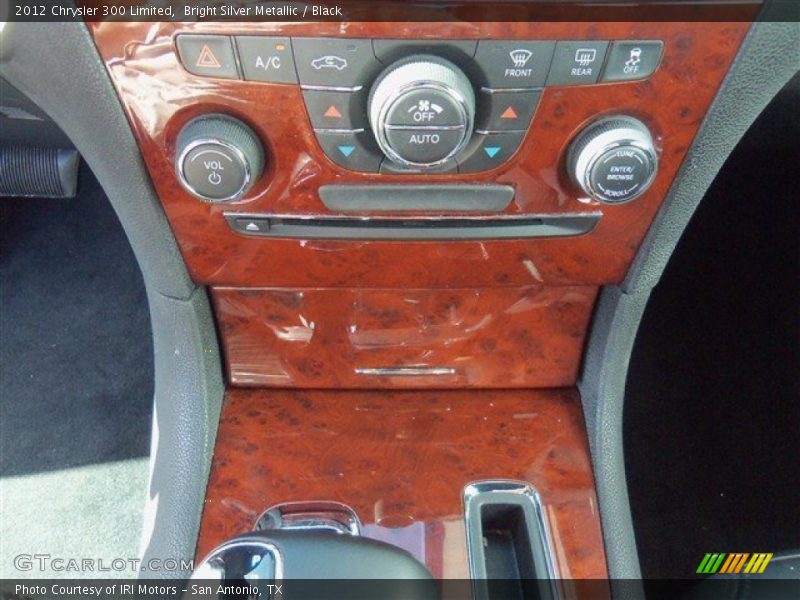 Bright Silver Metallic / Black 2012 Chrysler 300 Limited