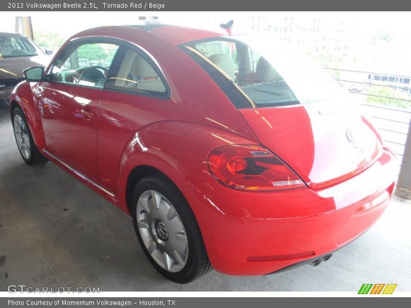 Tornado Red / Beige 2013 Volkswagen Beetle 2.5L
