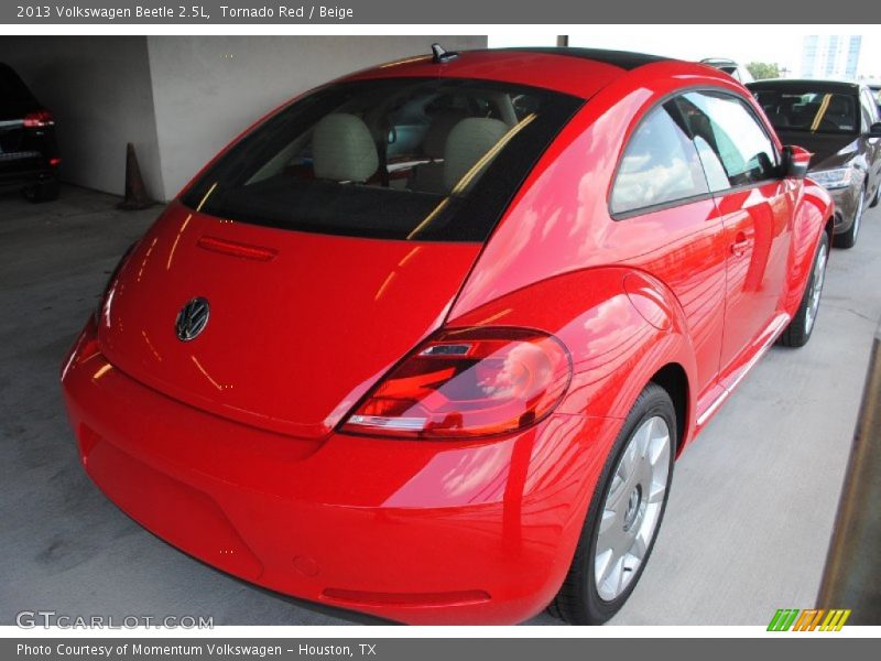 Tornado Red / Beige 2013 Volkswagen Beetle 2.5L