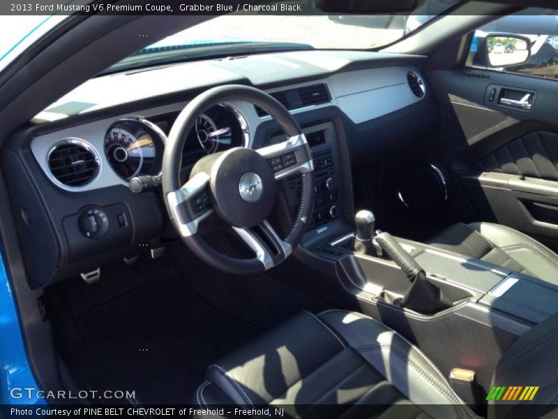 Grabber Blue / Charcoal Black 2013 Ford Mustang V6 Premium Coupe
