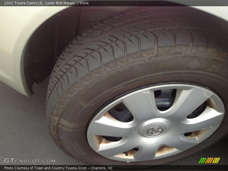 Lunar Mist Metallic / Stone 2002 Toyota Camry LE