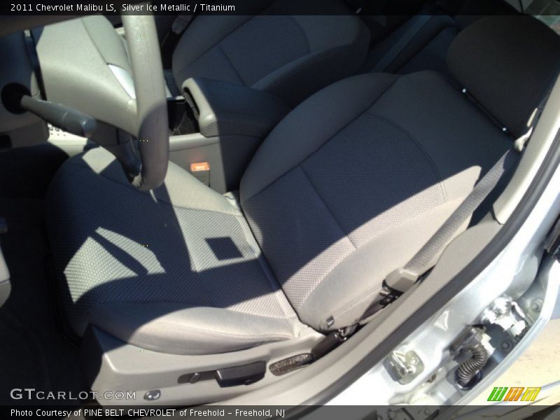 Silver Ice Metallic / Titanium 2011 Chevrolet Malibu LS