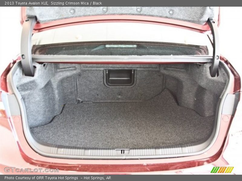  2013 Avalon XLE Trunk