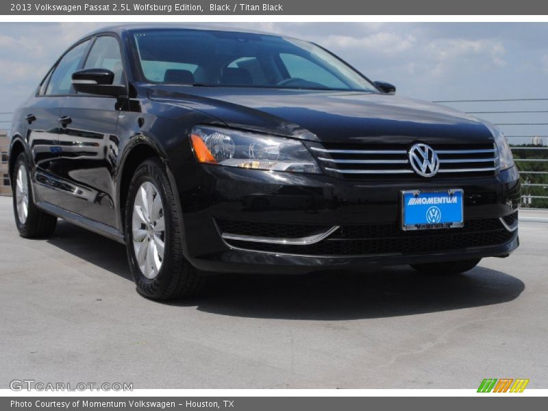 Black / Titan Black 2013 Volkswagen Passat 2.5L Wolfsburg Edition