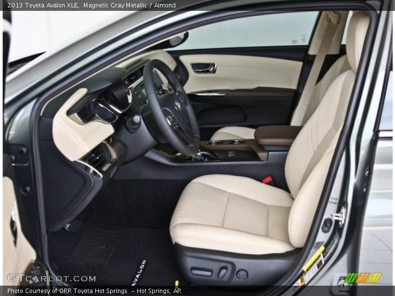 Magnetic Gray Metallic / Almond 2013 Toyota Avalon XLE