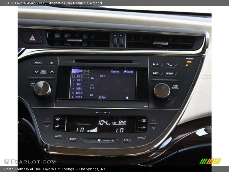 Magnetic Gray Metallic / Almond 2013 Toyota Avalon XLE