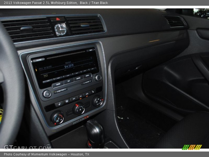 Black / Titan Black 2013 Volkswagen Passat 2.5L Wolfsburg Edition