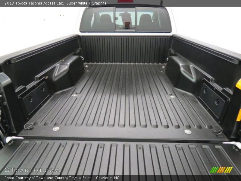 Super White / Graphite 2013 Toyota Tacoma Access Cab