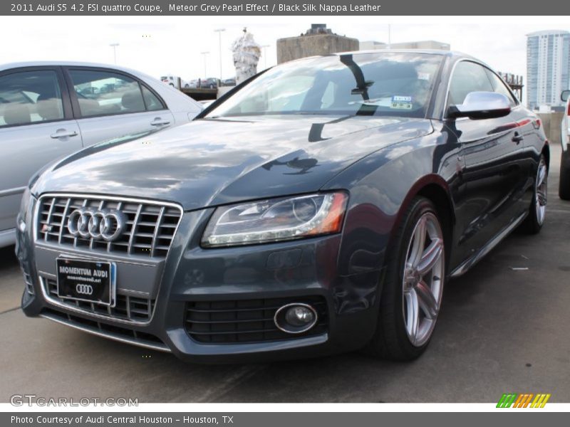 Meteor Grey Pearl Effect / Black Silk Nappa Leather 2011 Audi S5 4.2 FSI quattro Coupe